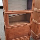 Bibliothèque de notaire vintage