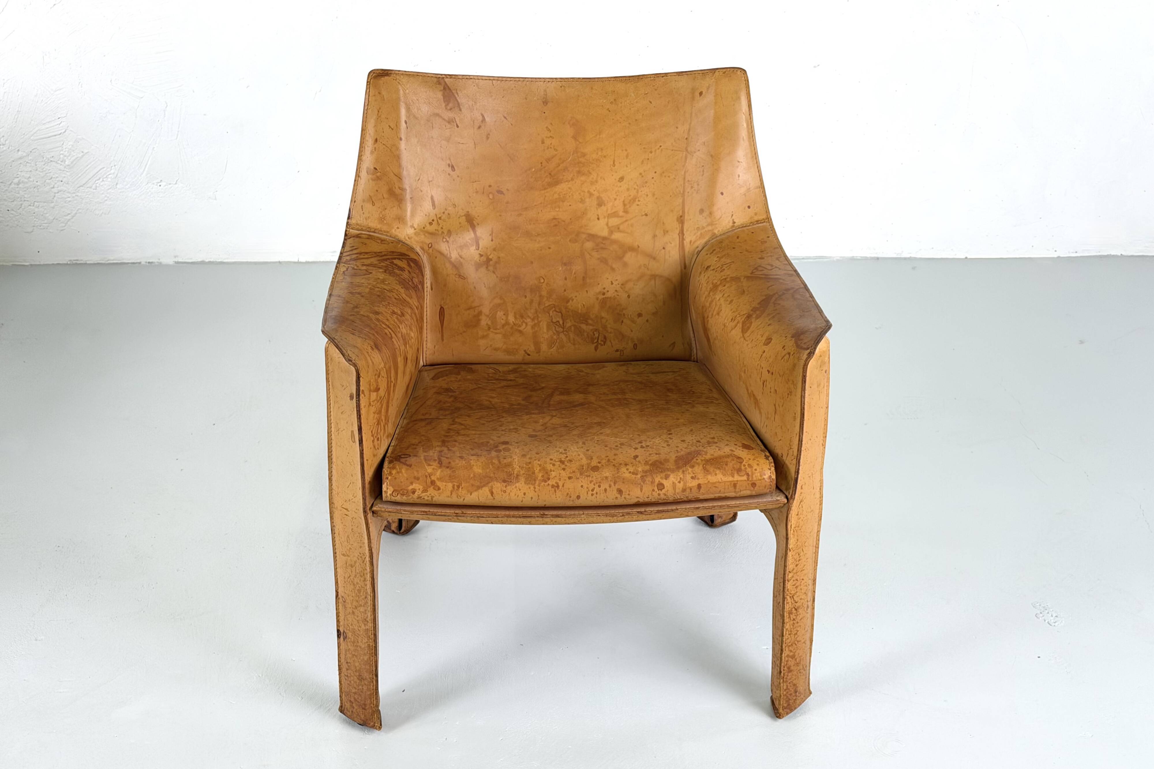 set composed of CAB 413 and CAB 414 by Mario Bellini for Cassina - 1970s