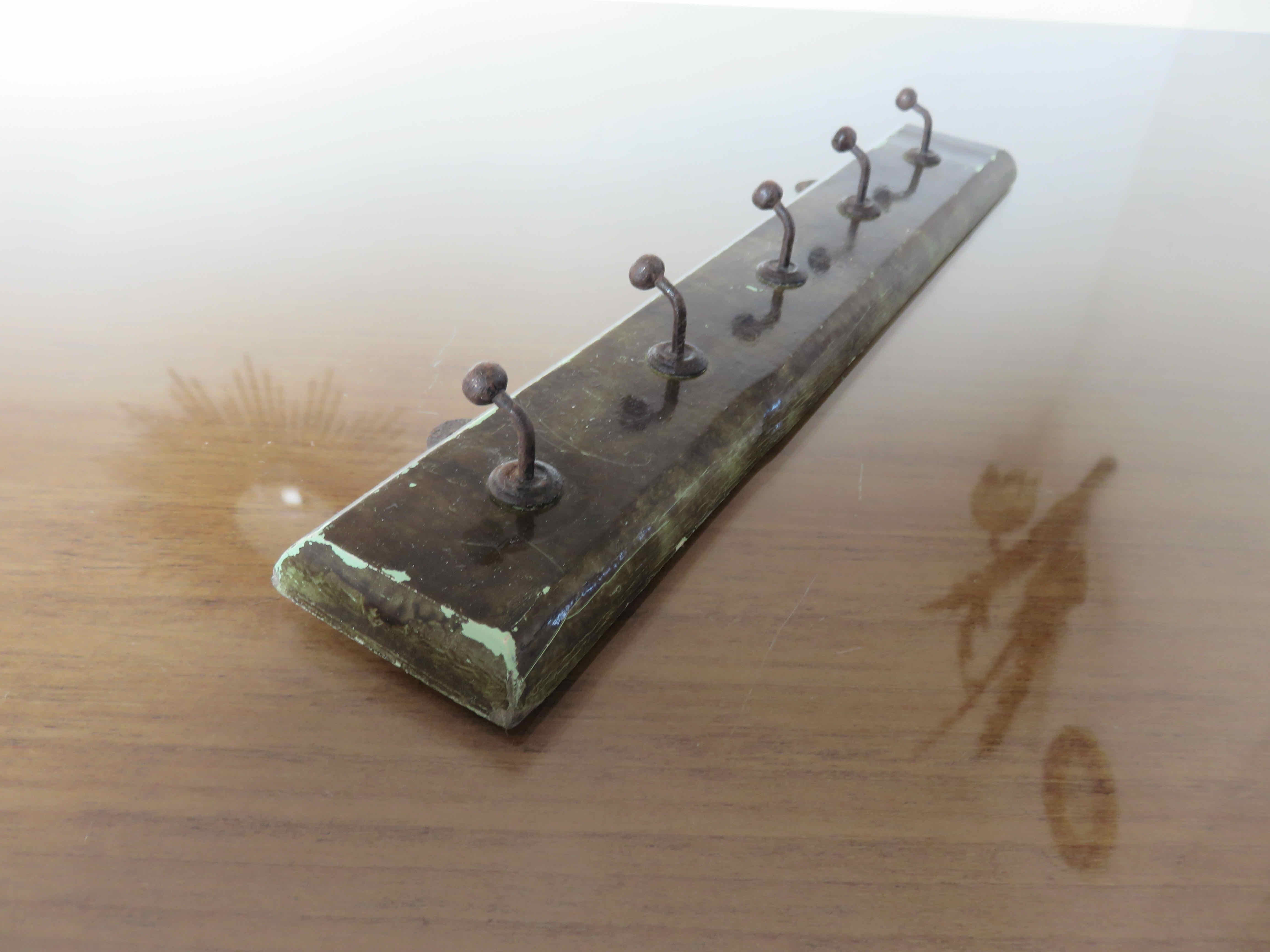 Wooden and metal tea towel door 30s 40