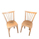 2 chaises scandinave d’inspiration Windsor