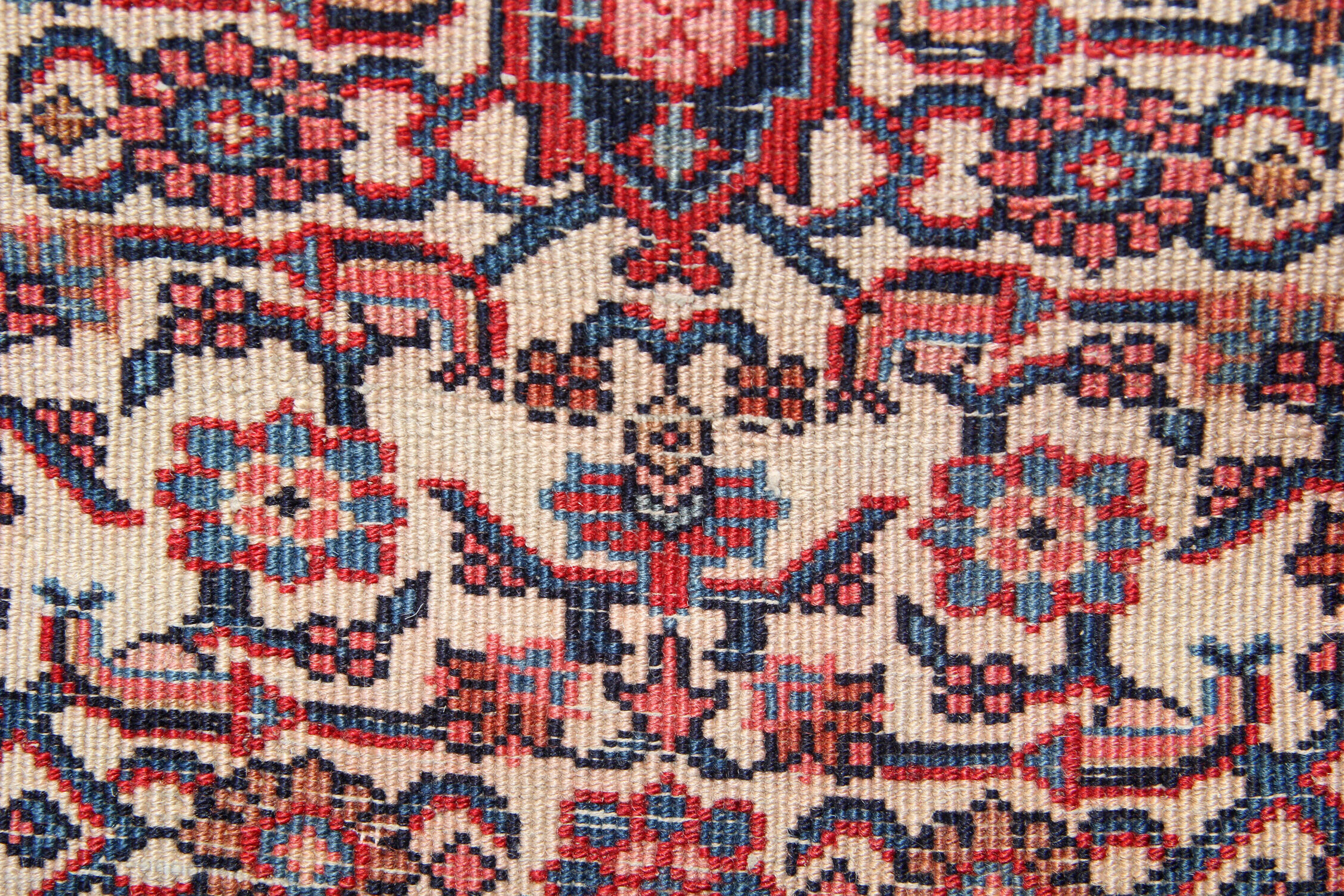 Handmade Persian Rug Antique Sarough Carpet 62x103cm