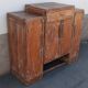 Meuble de rangement en bois ancien