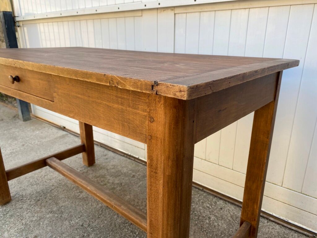 Solid oak farmtop table with 1 drawer