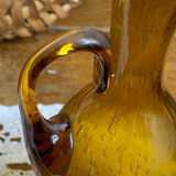 Blown glass oil dispenser with bubbles