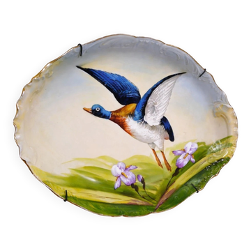 Plat décoratif ancien en porcelaine – décor canard en vol