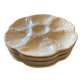 Lot oyster plates