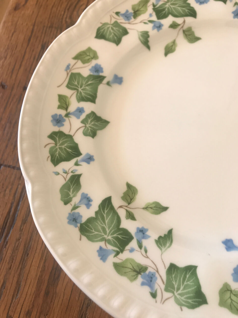Lot 6 assiettes à dessert vintage Johnson Brothers