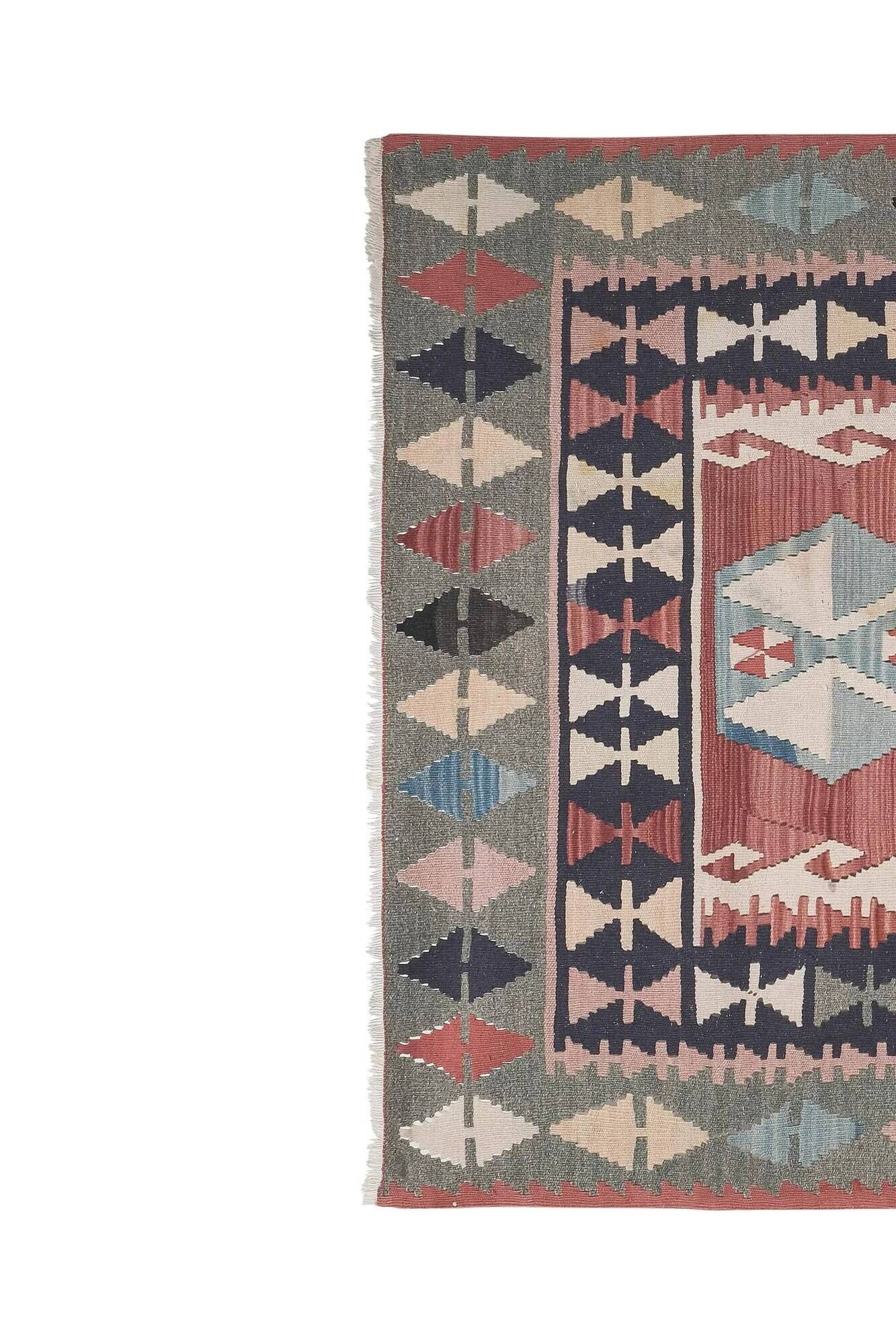 Vintage Turkish kilim, handwoven, 142x220 cm.
