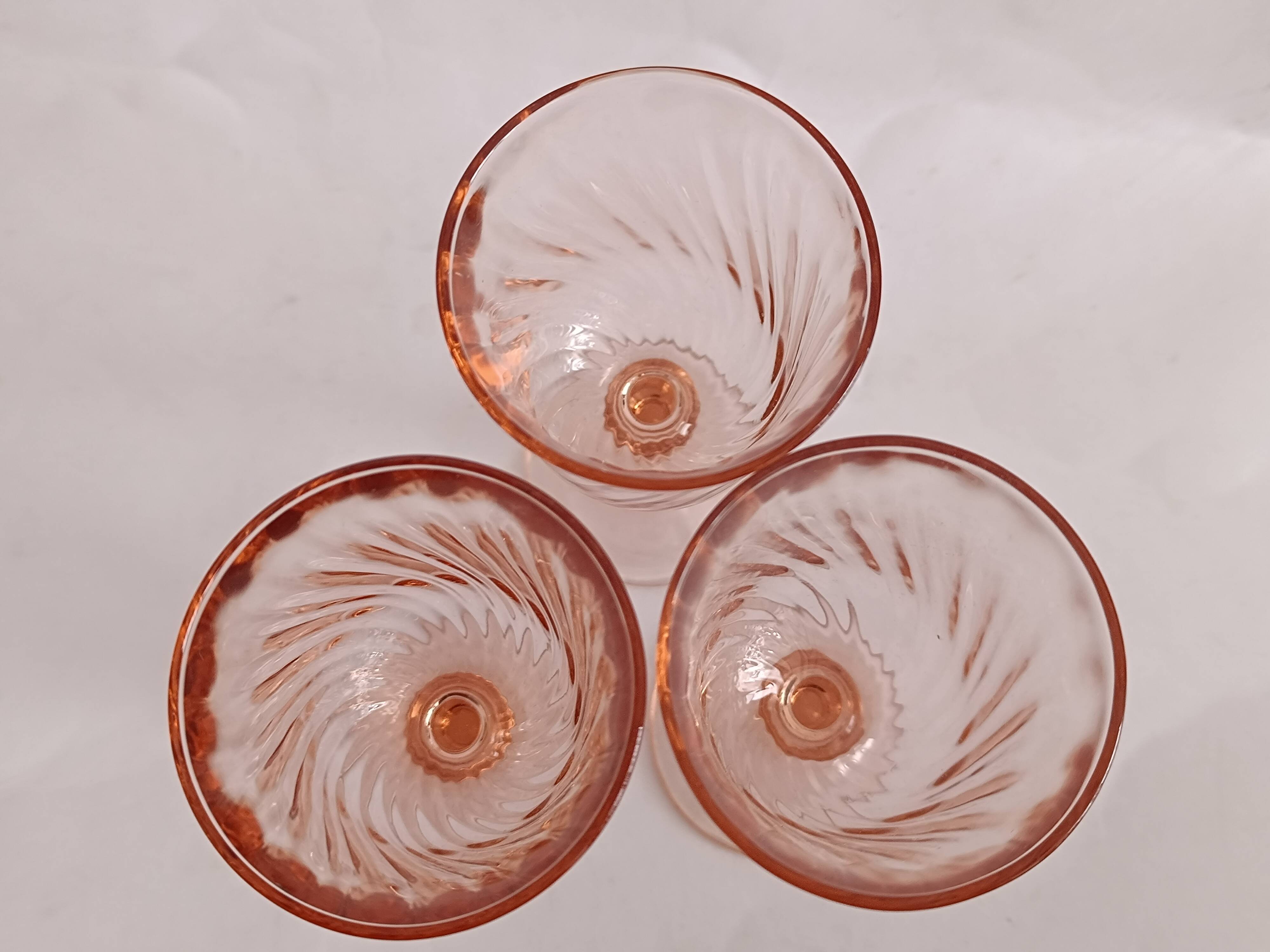 Luminarc Rosaline white wine glasses