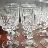 18 stemmed glasses
