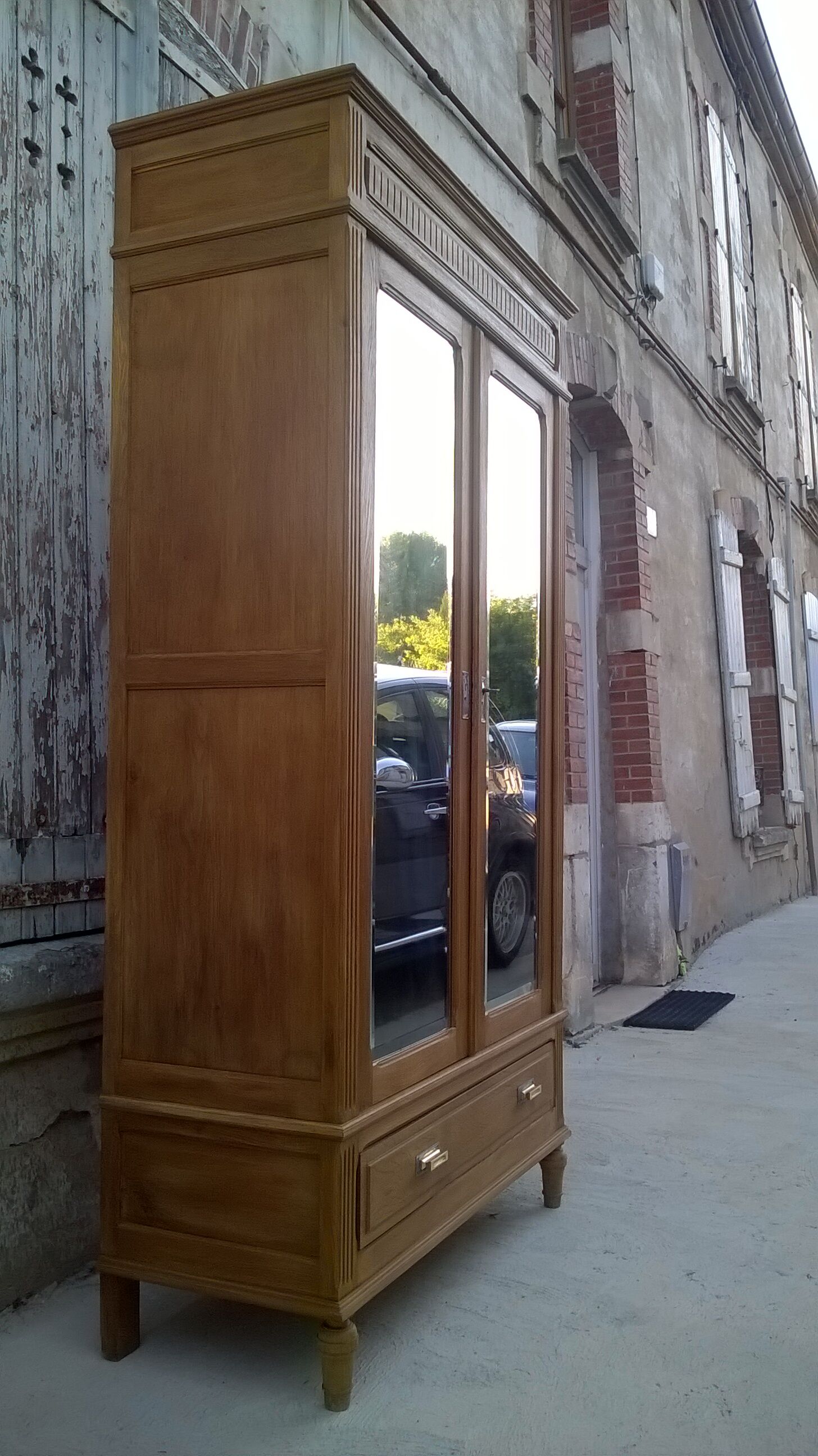 Parisian wardrobe year 30/40