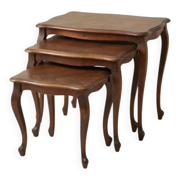 Set de 3 tables gigognes vintage en chêne – Style Louis XV / Régence