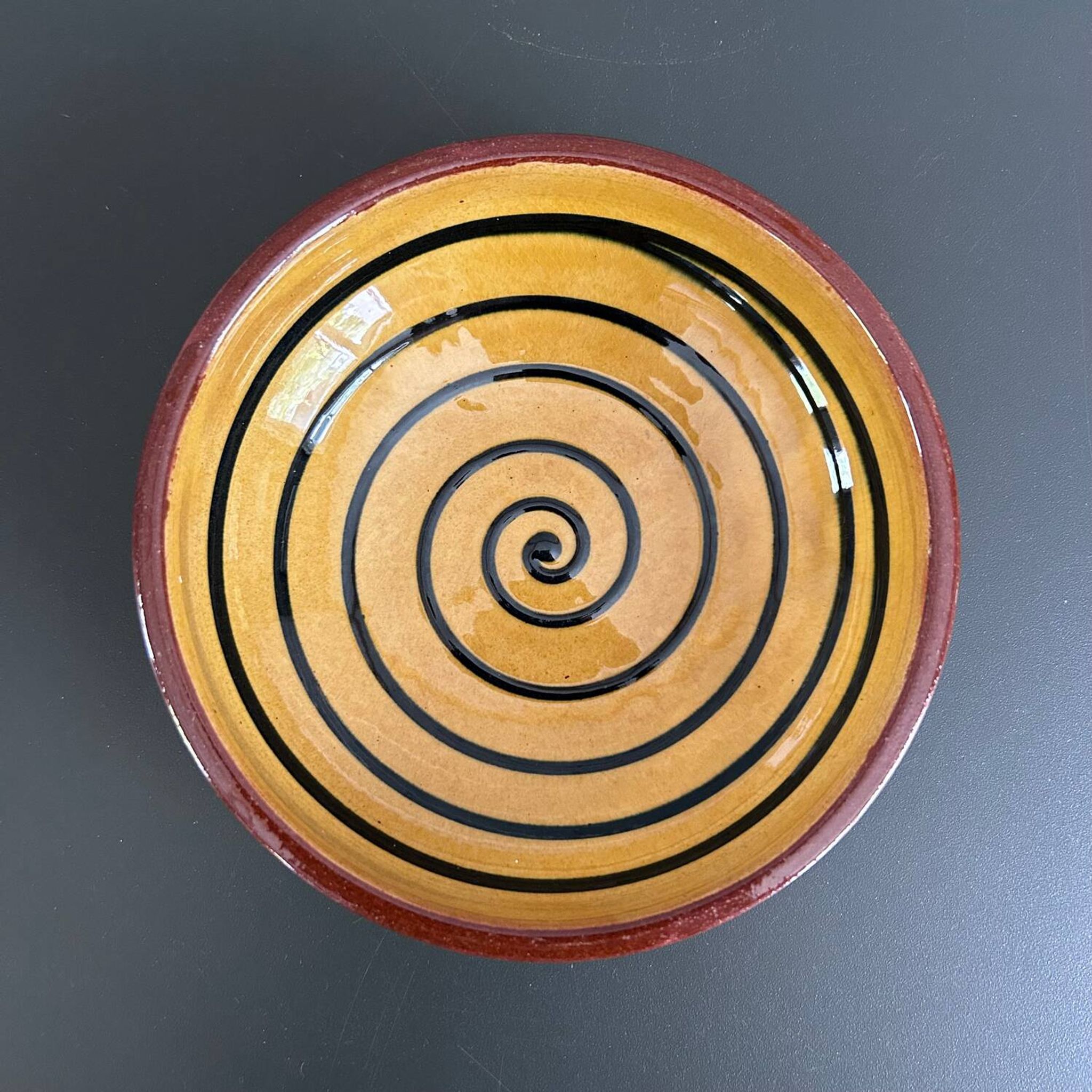 Spiral cut
