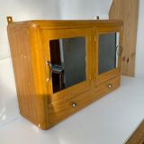 Medicine cabinet 50s