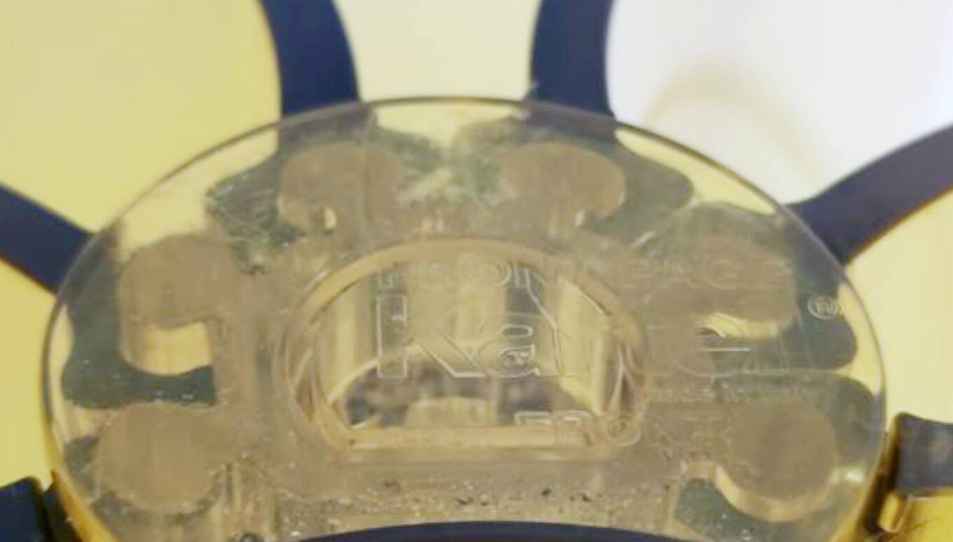 Magazine rack • Frontpage • Sofia Lagerkvist & Anna Lindgren • Kartell • 2000