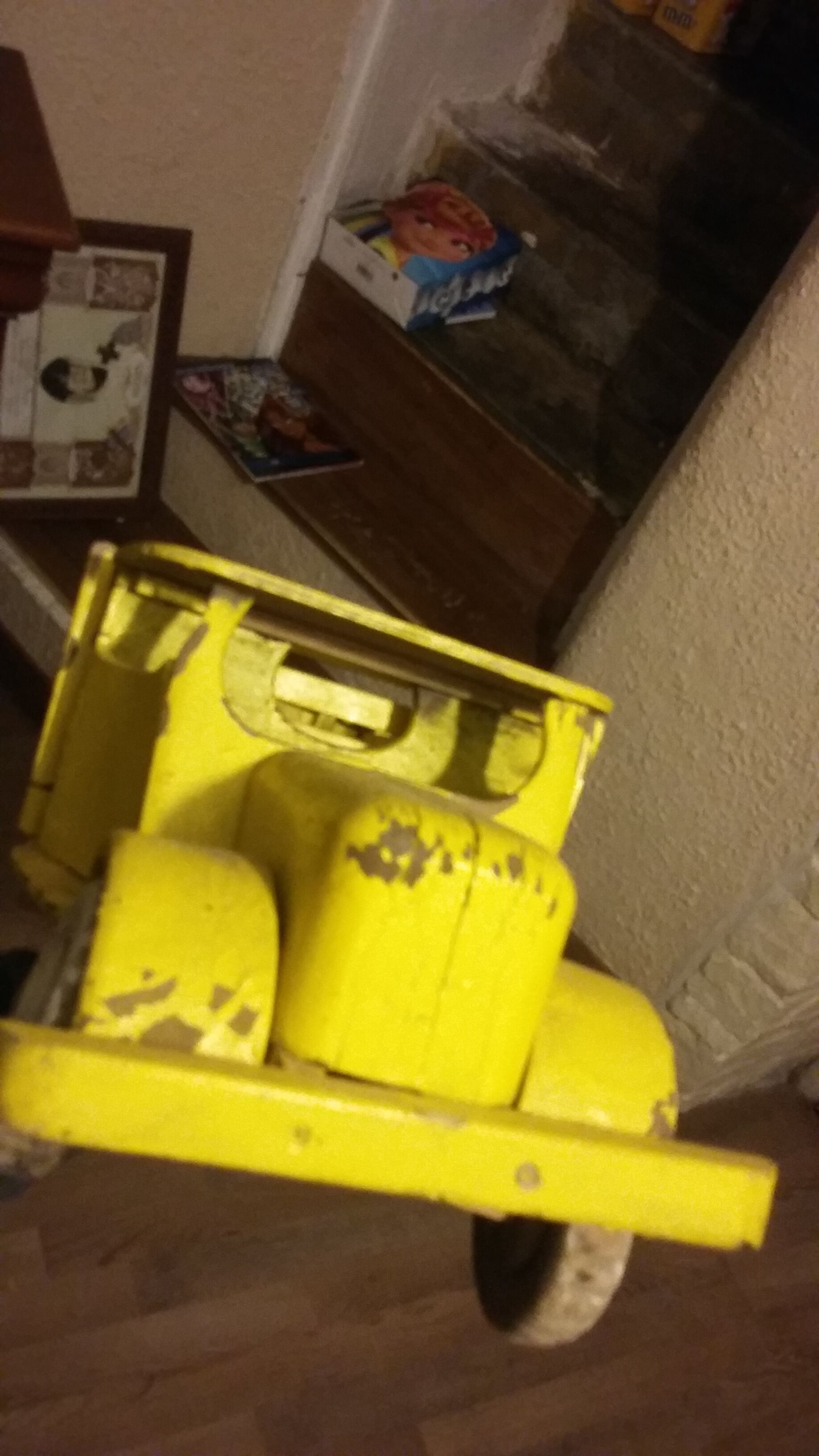 Old truck year 30 wooden