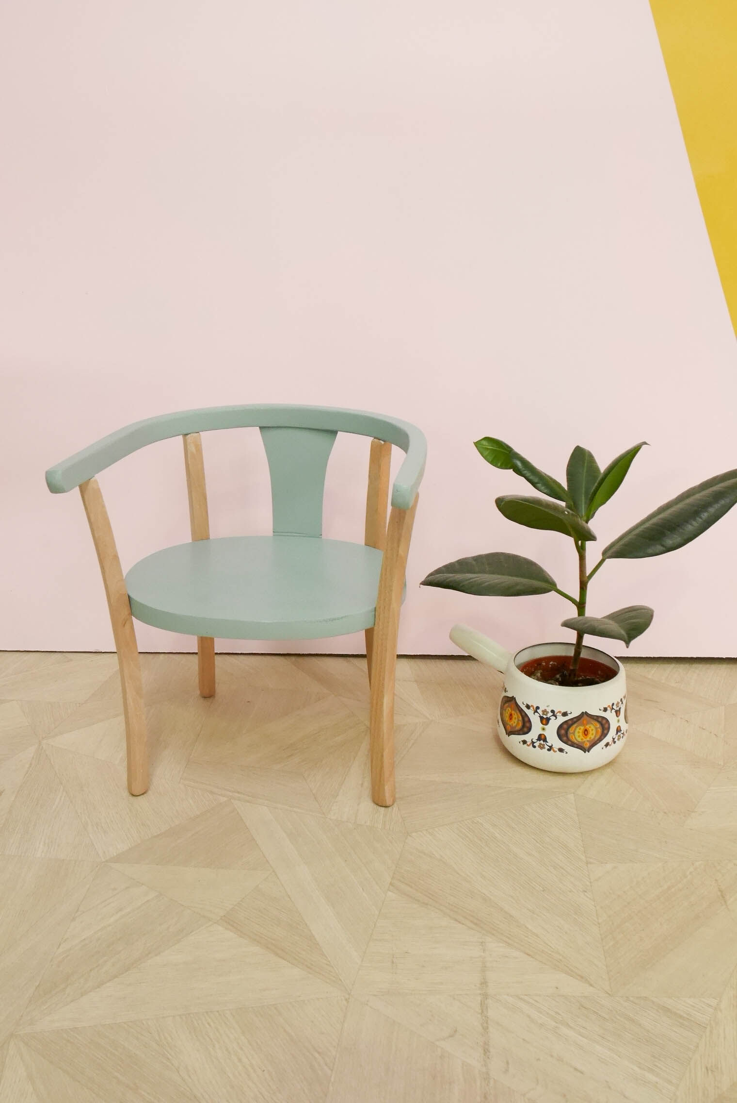 Armchair child vintage