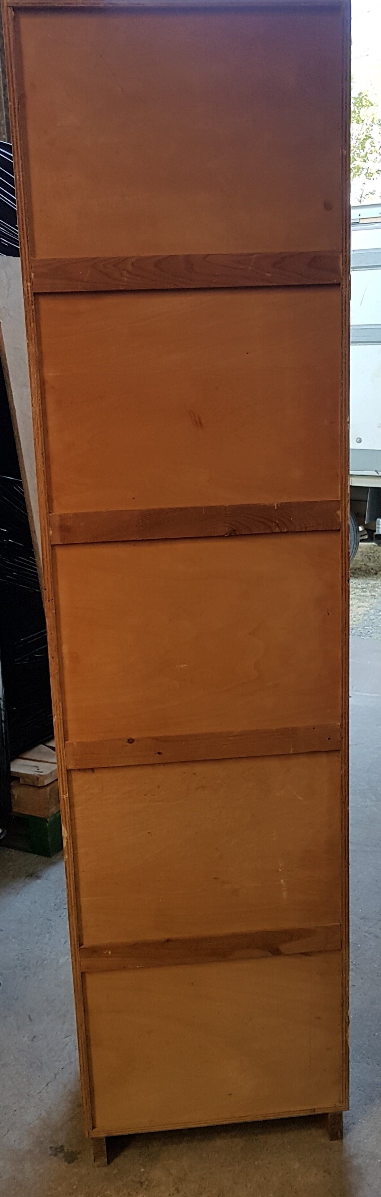 Column Kitchen furniture in formica of about 60s