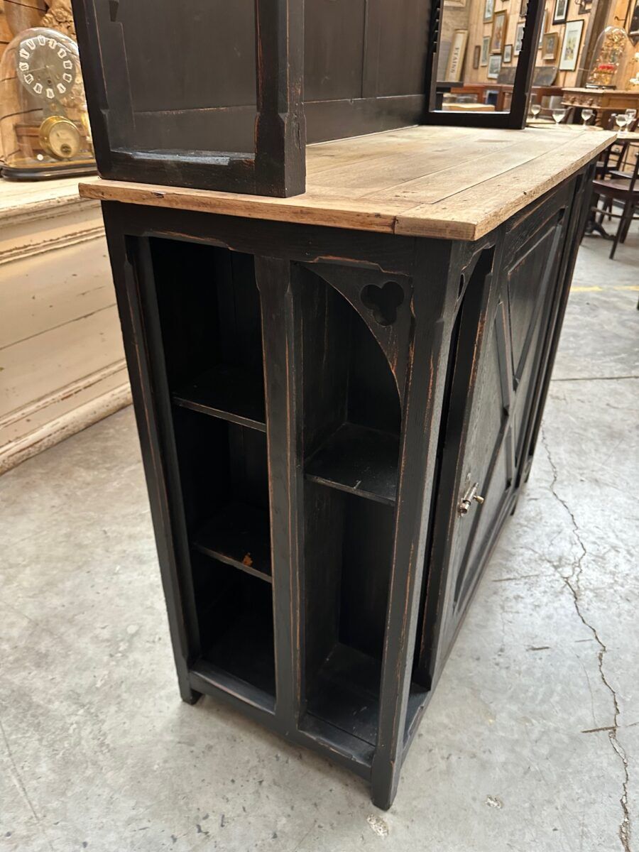 Black patinated bar back