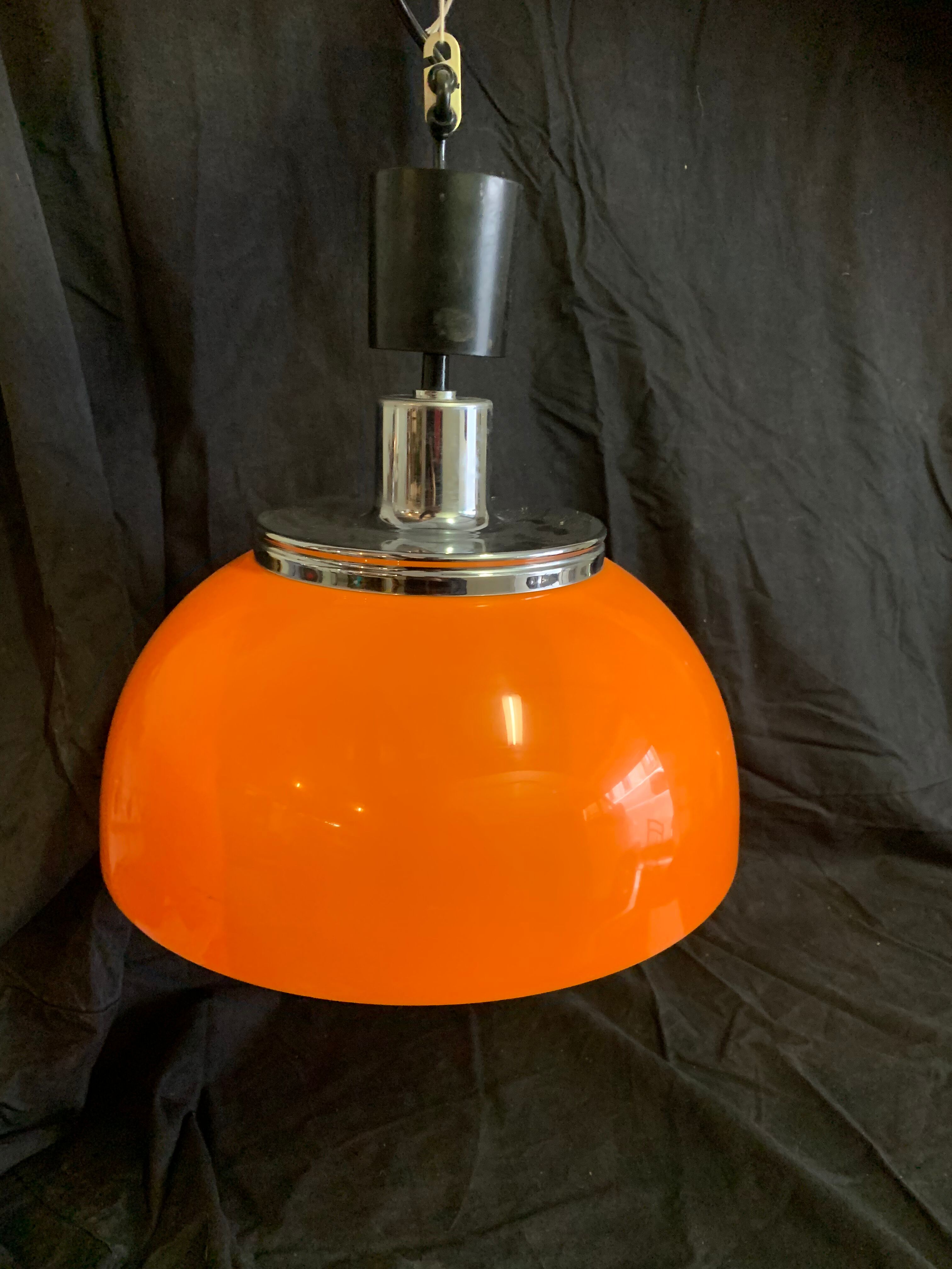 Chandelier , suspension vintage pop orange 1960