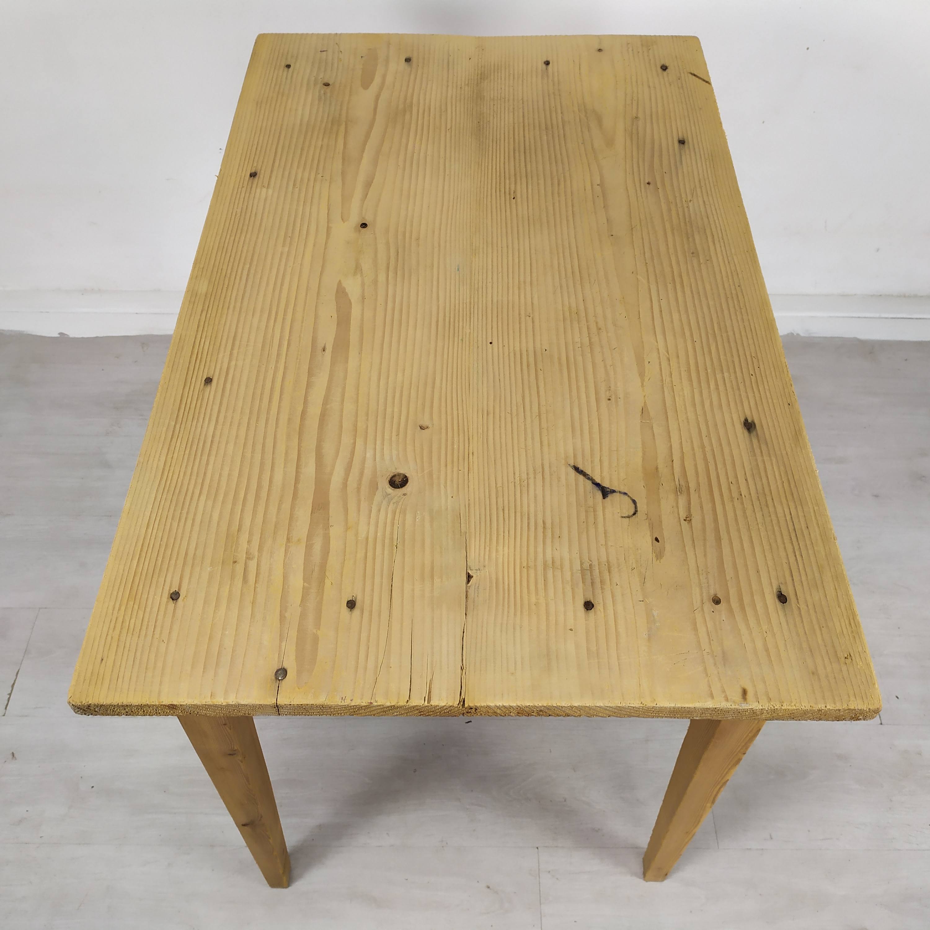 Farmhouse table