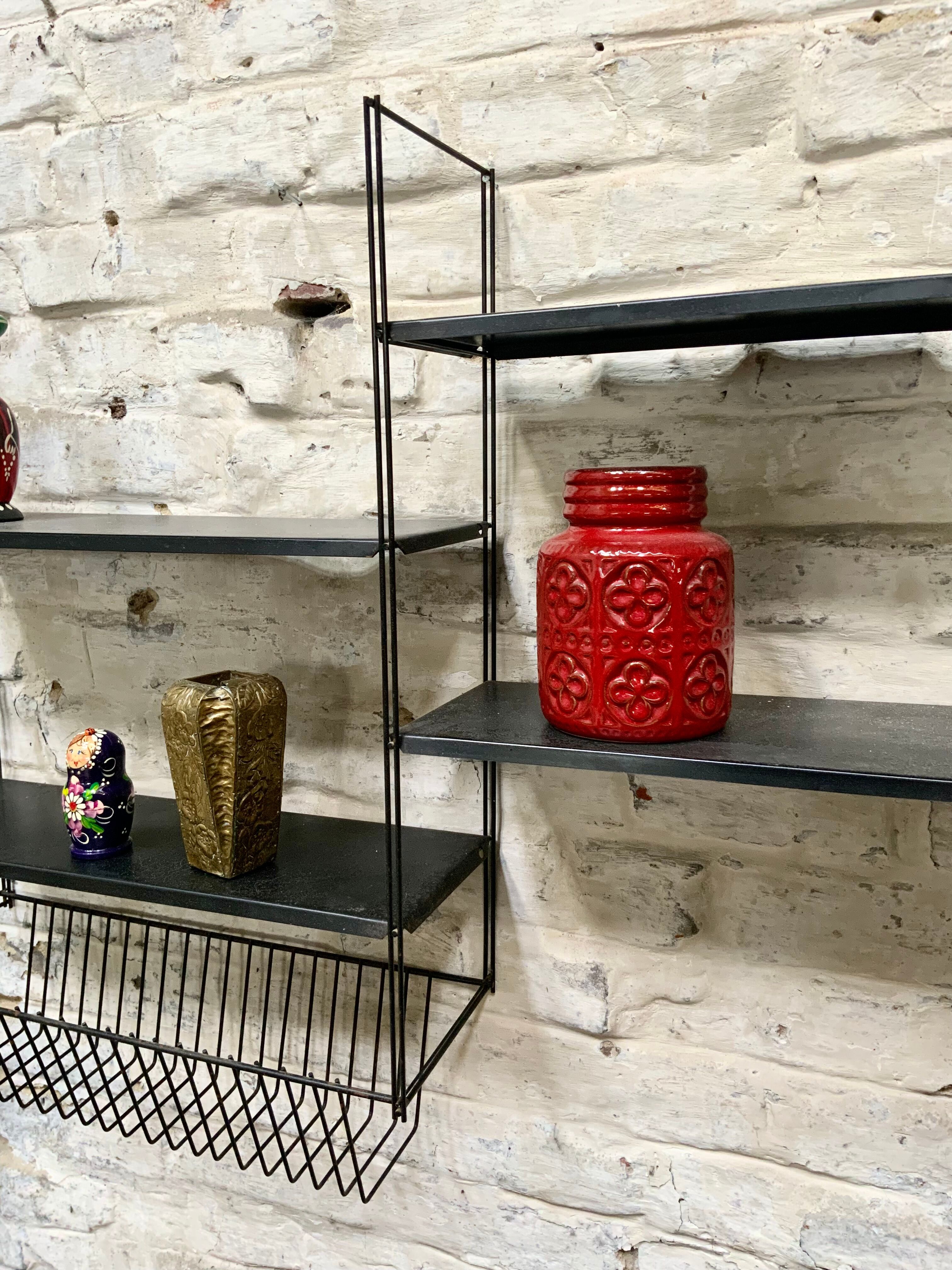 Tomado style shelf
