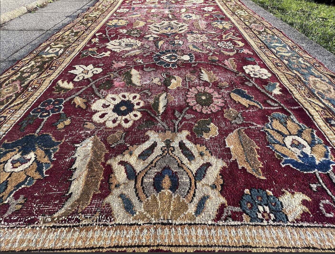 Indo-Persian carpet Agra 19th - 303x138cm