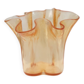 Mid-century vase designed by Pertti Kalioninen, Muurla in rose orange.