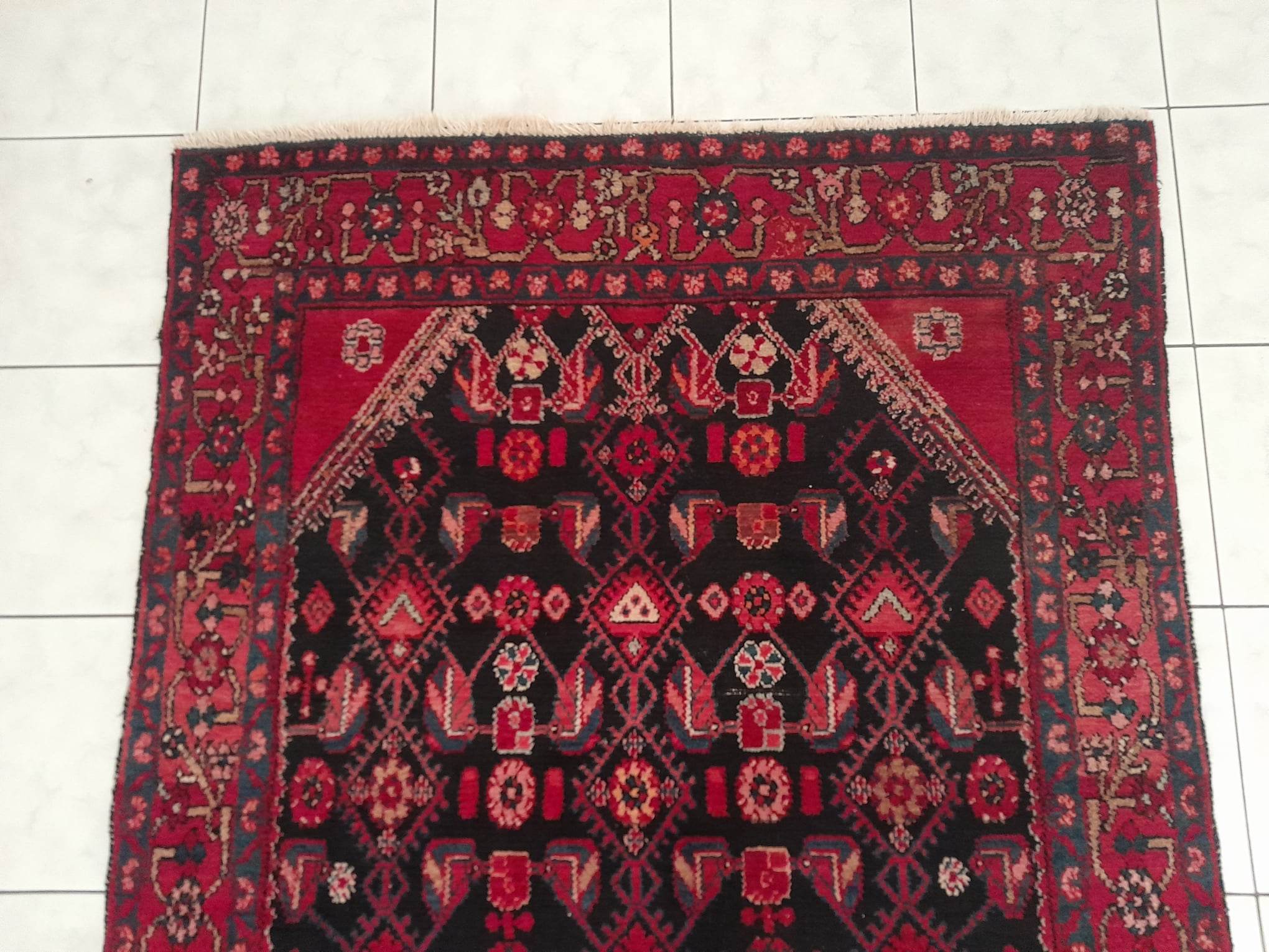 Handmade Persian Hamadan rug
