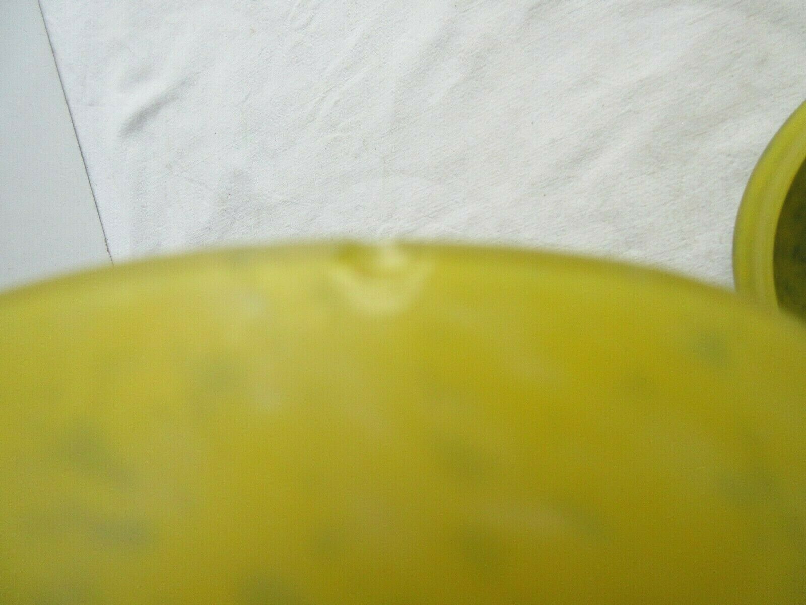 Bonbonnière yellow and blue glass paste, Art Deco, Muller or Degué taste
