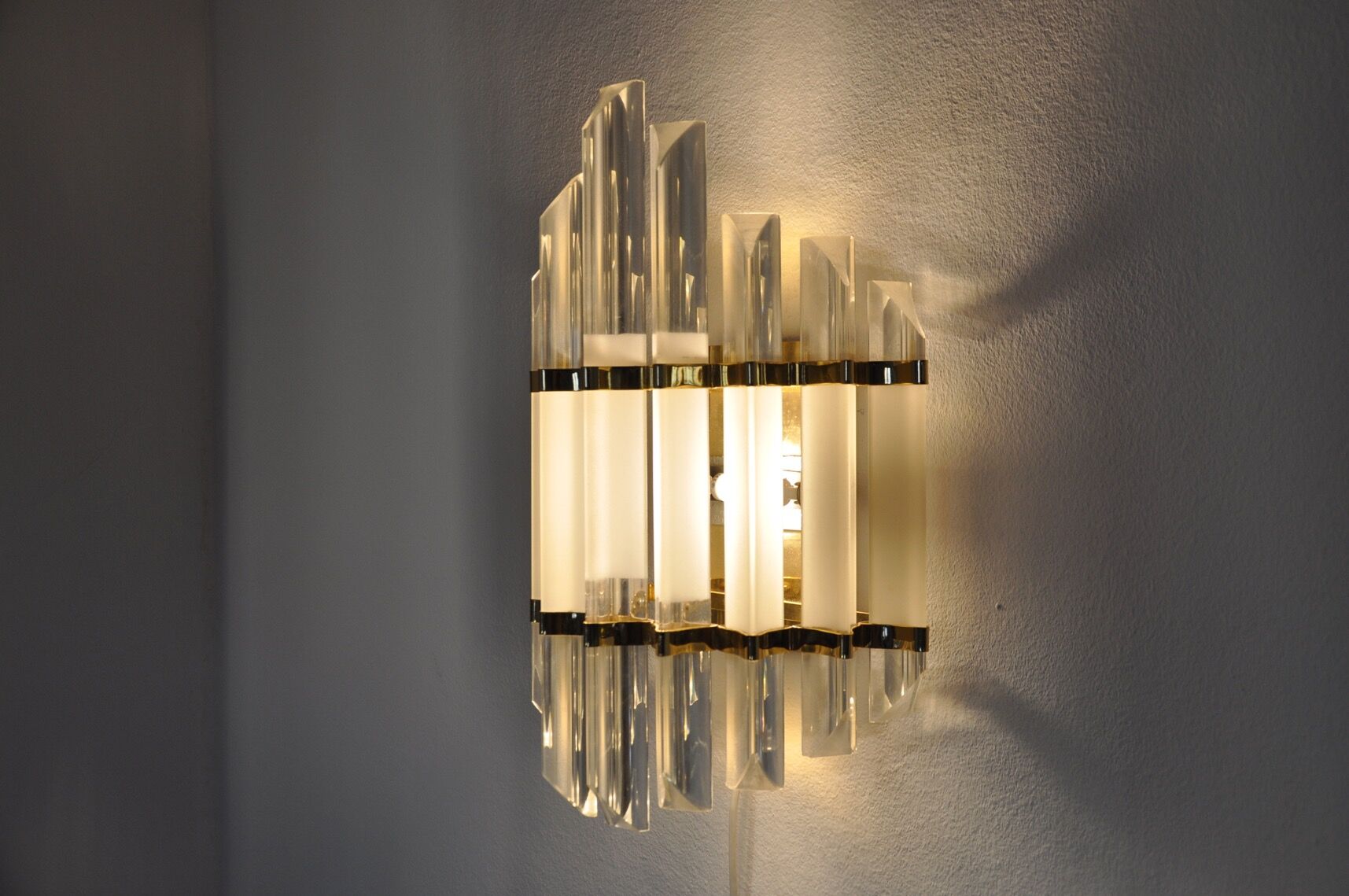 Venini wall lamp, triedri glass Italy, 1970