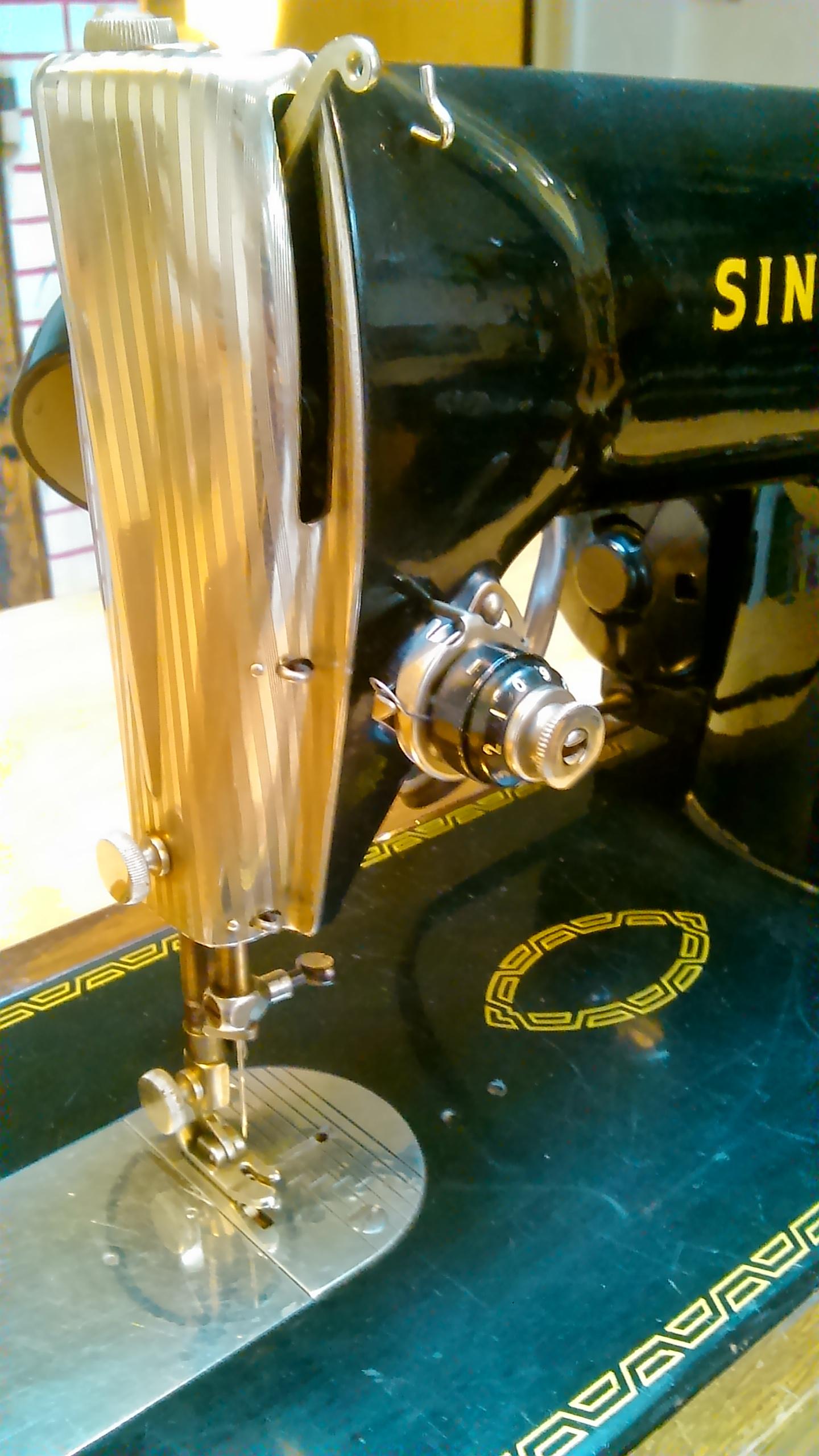 Machine à coudre Singer 191B