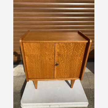 Vintage 2-door sideboard