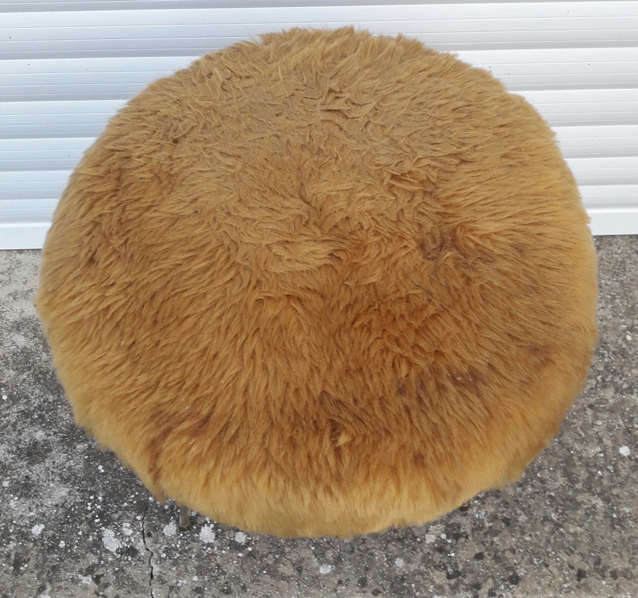 Tripod stool Pelfran with moumoute