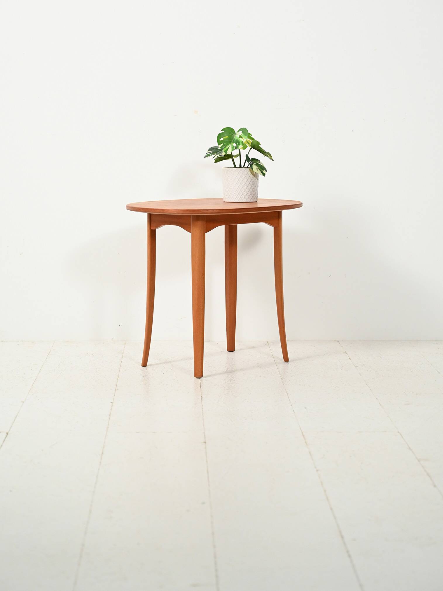 Table basse en teck "Ovalen" par Carl Malmsten