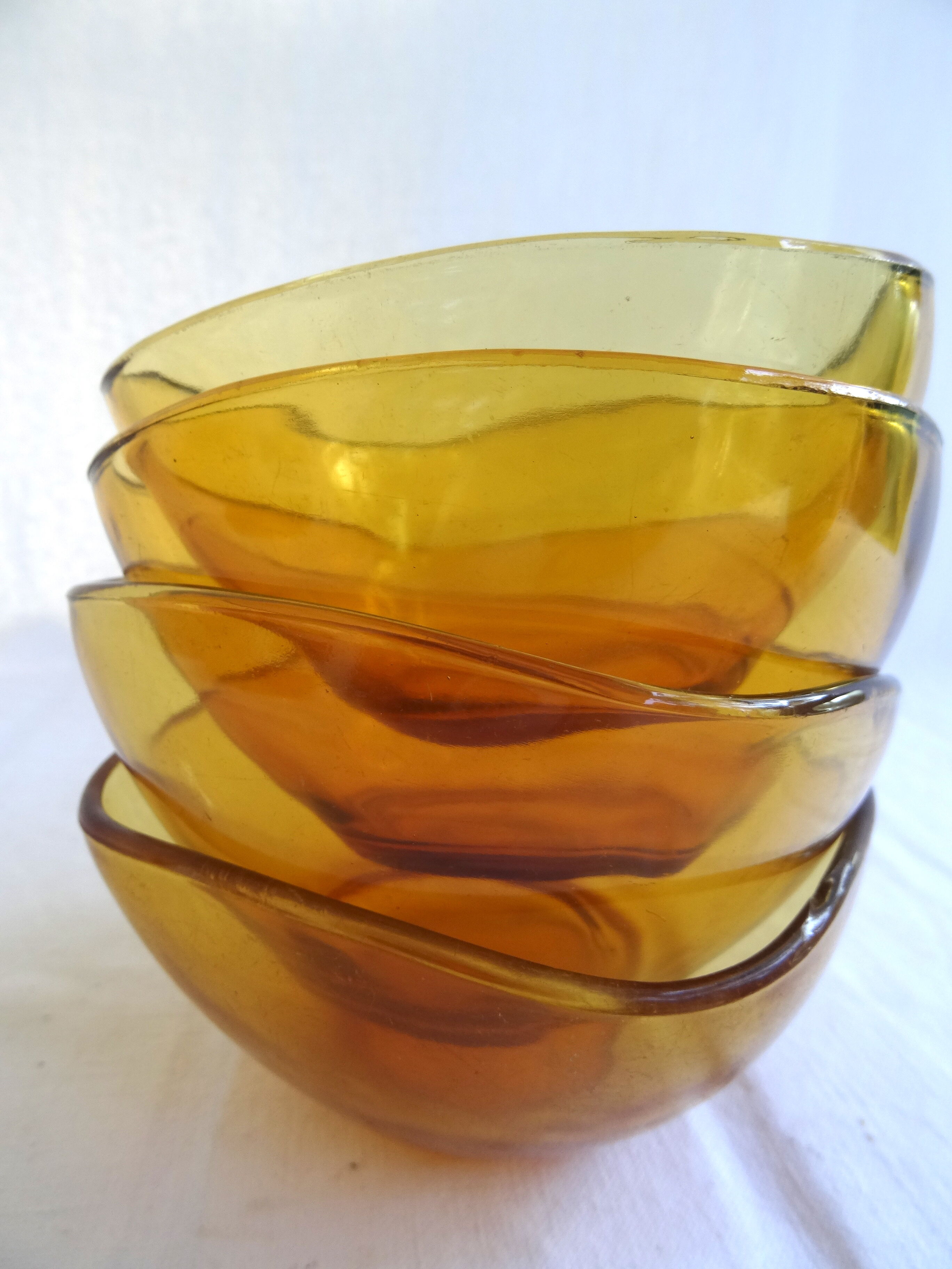 Lot of 4 Vereco ramekins