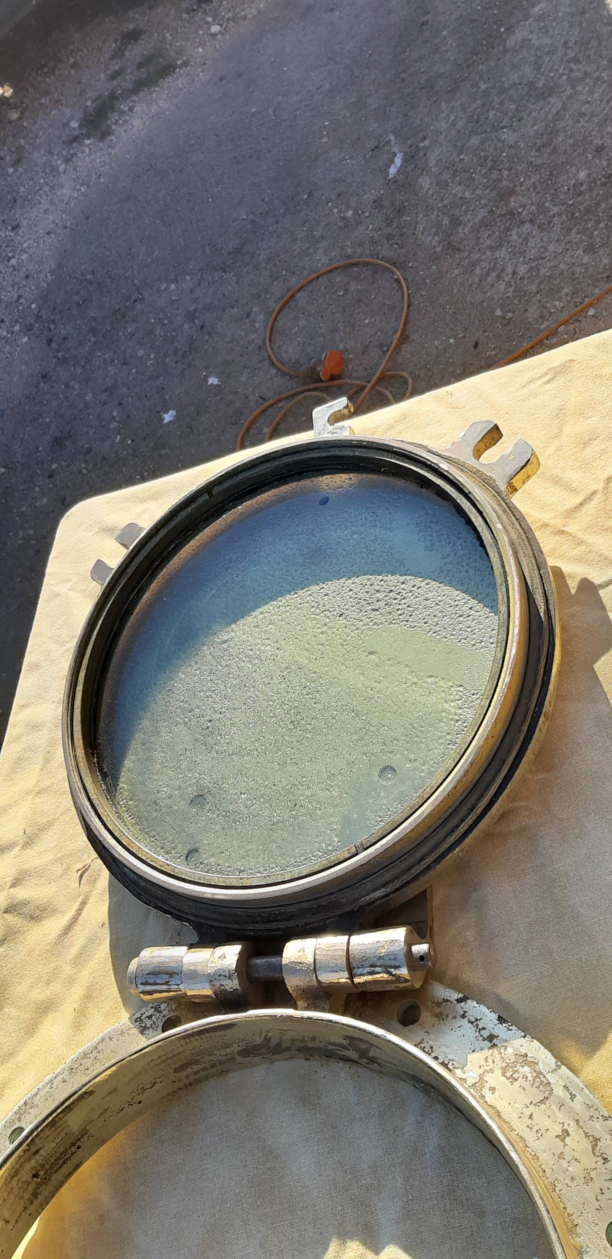 Navy Bronze Porthole