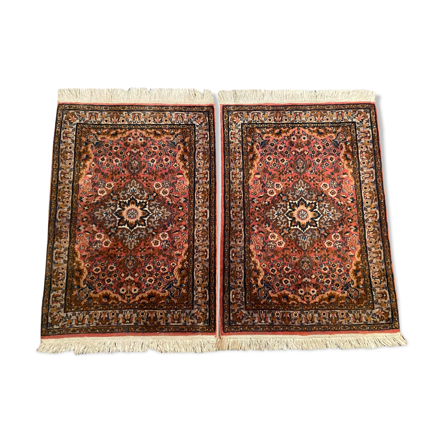 Paire de tapis persan Ghoum en laine 102x65cm