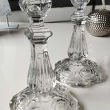 Paire de bougeoirs verre moulé, forme florale/godronnée, verrerie de portieux. années 50.