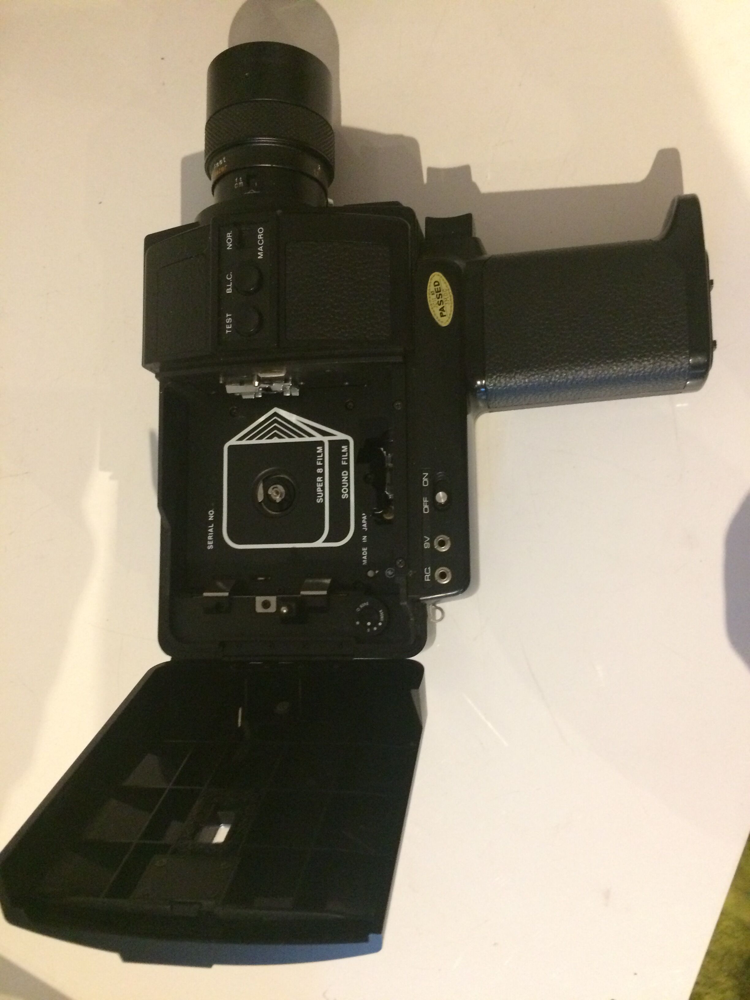 2 cameras super 8