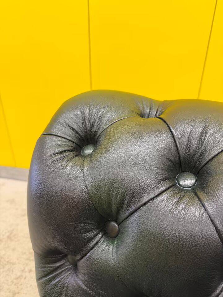 Vintage Green Leather Chesterfield Sofa: Two Seater