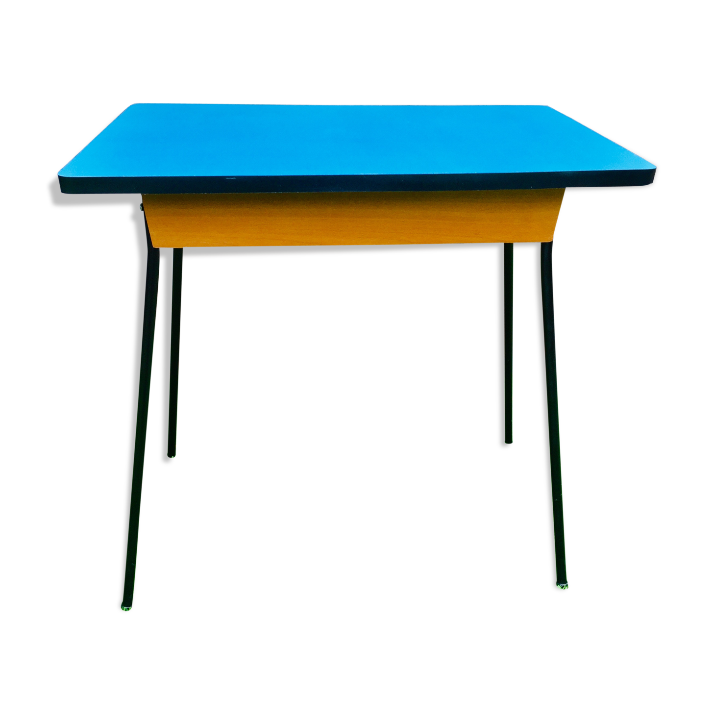 Schoolboy desk