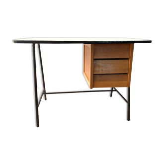 Office wood and formica