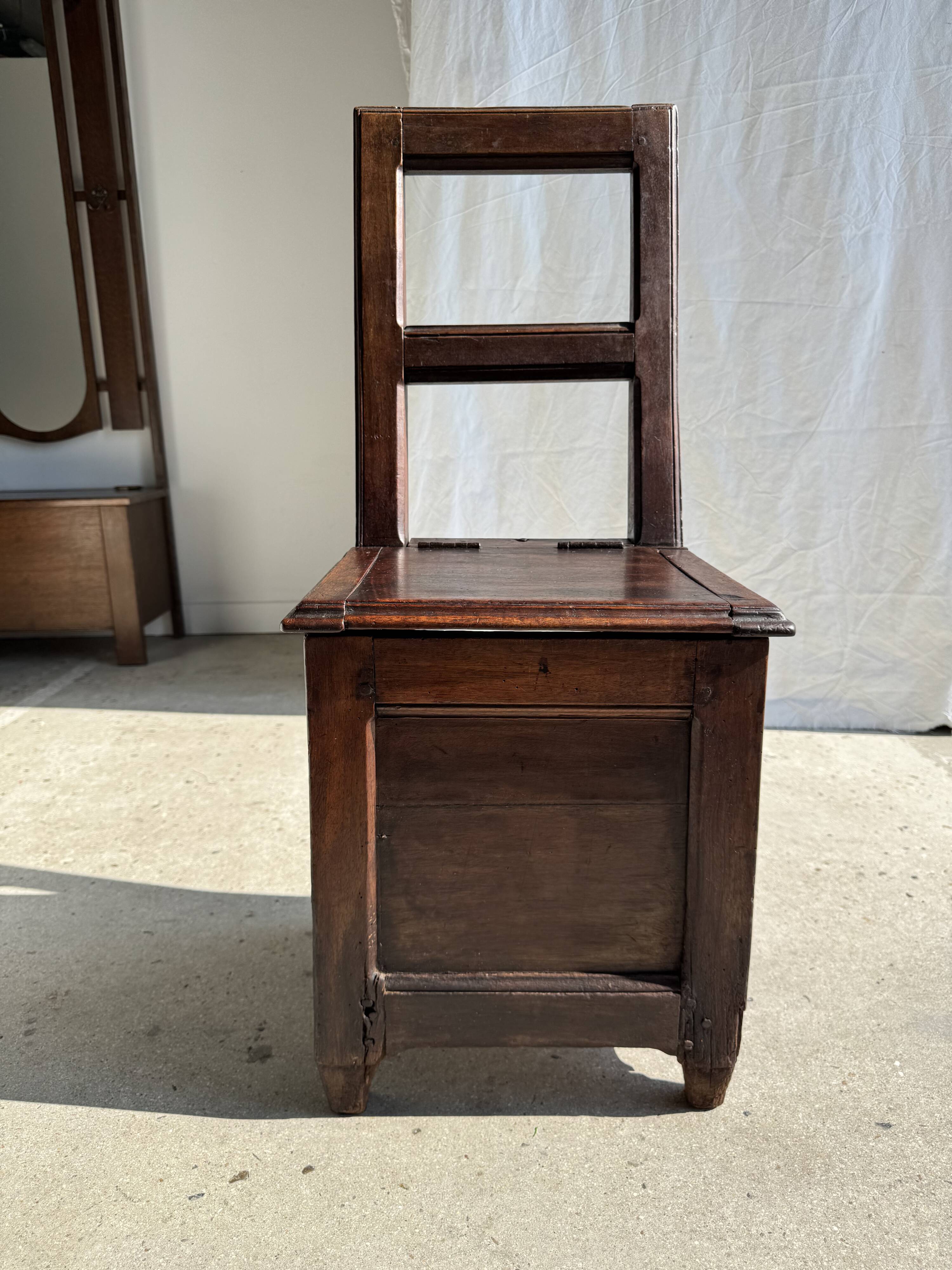 Antique oak storage chair