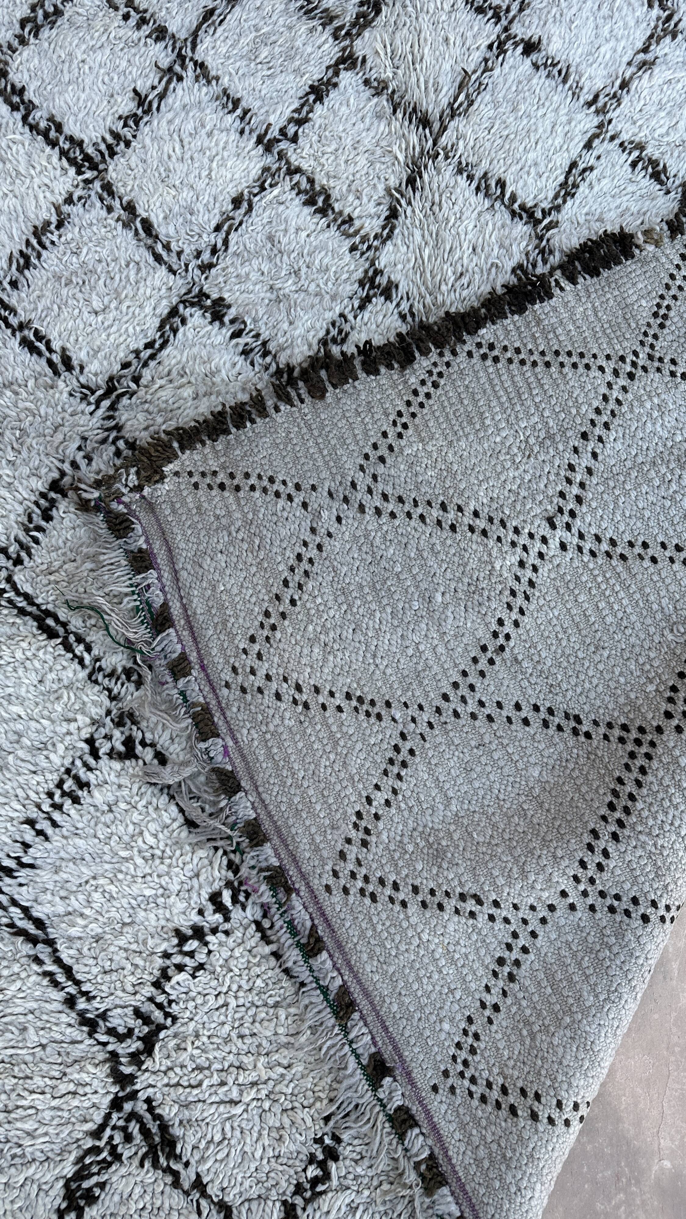 Moroccan carpet - 170 x 270 cm