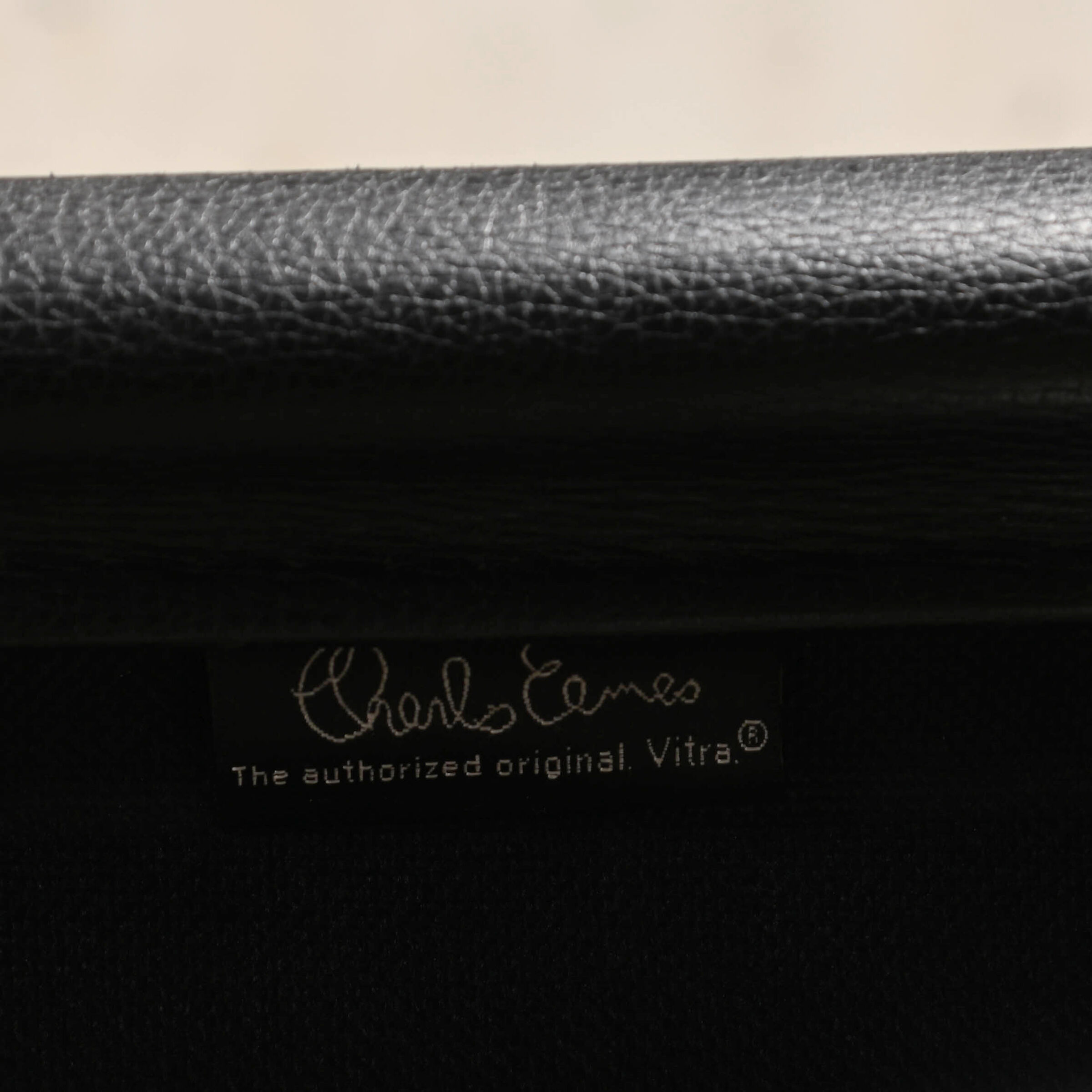 Charles & Ray Eames EA117 Office Chair in Black Leather and Chrome, Vitra