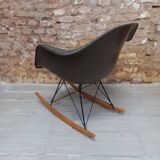 Rocking armchair RAR design Charles Eames