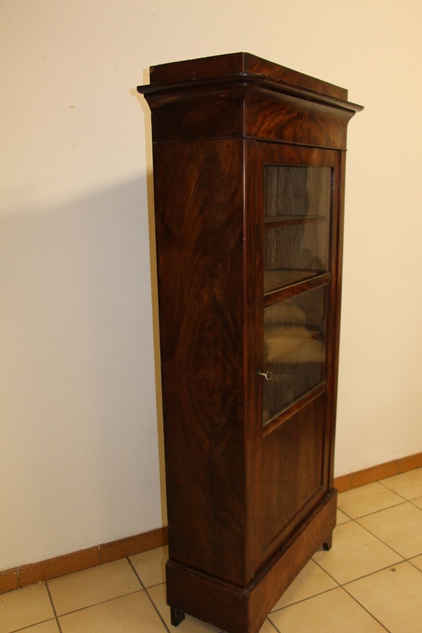Louis Philippe mahogany showcase