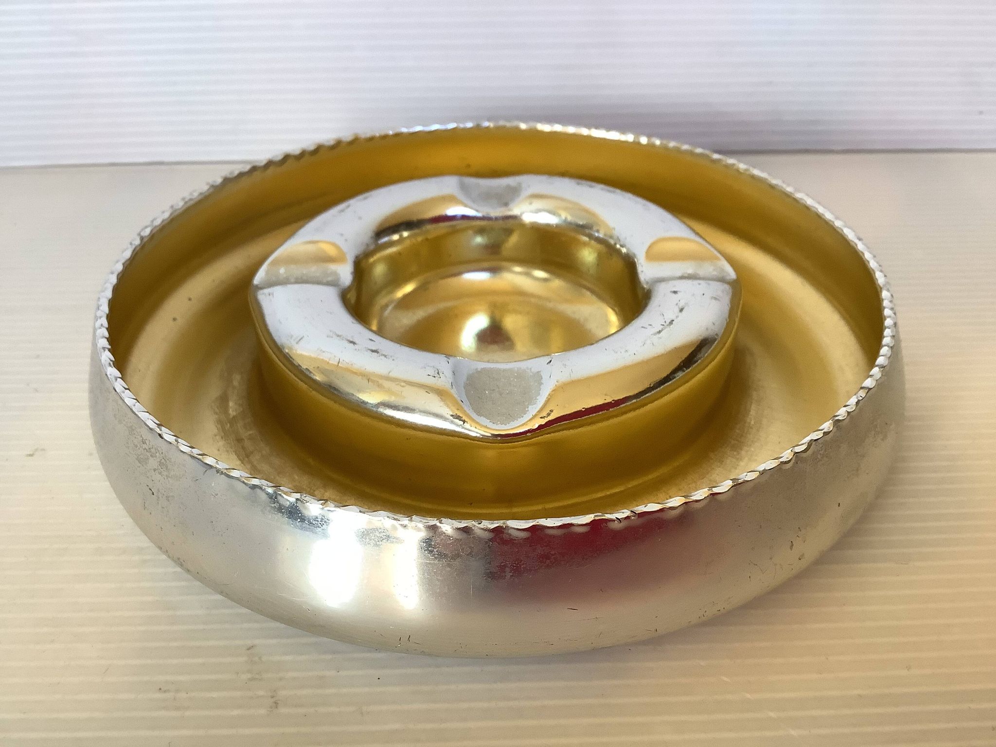 Sigo ashtray Switzerland