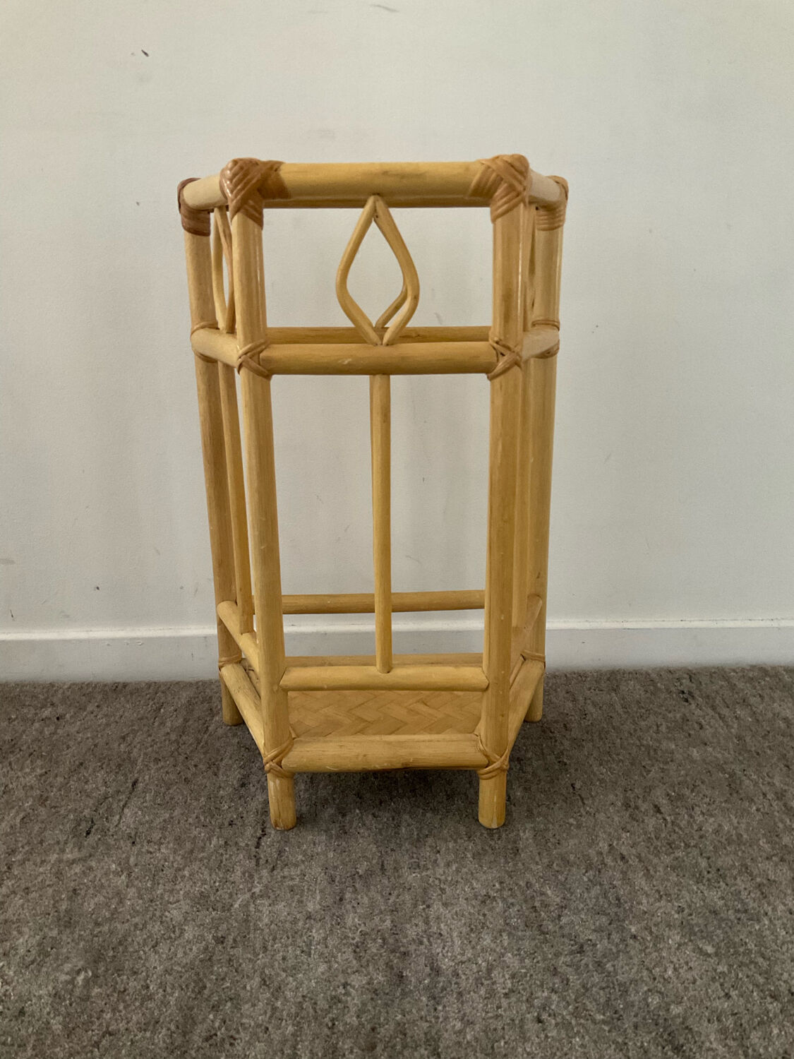Vintage rattan umbrella holder 70s